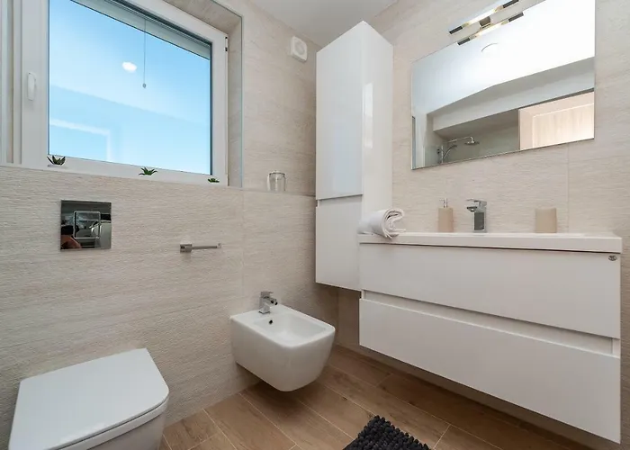 Divino Afflante Pirovac